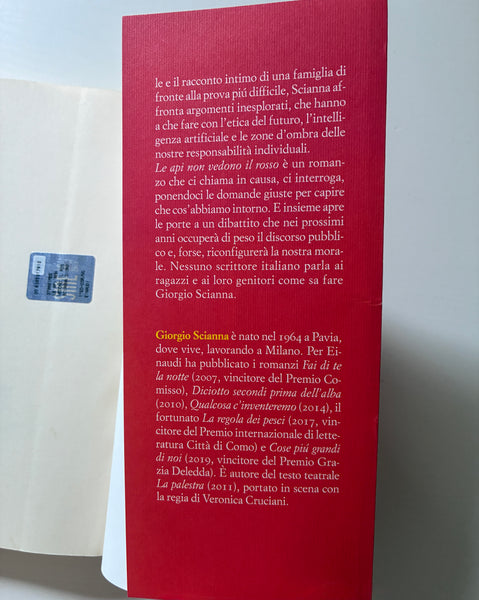 Giorgio Scianna - Le api non vedono il rosso
