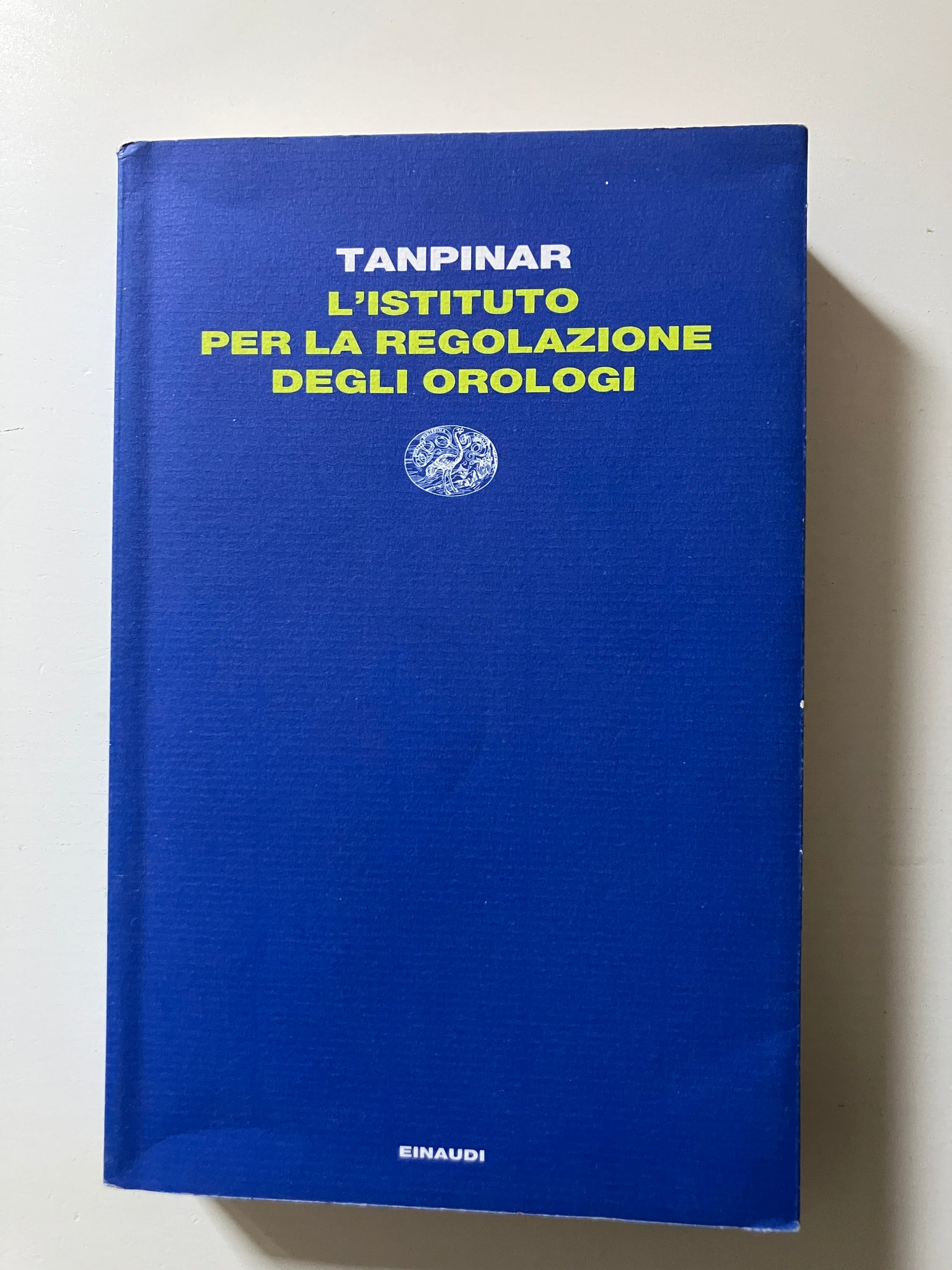 Tanpinar - L'istituto per la regolazione degli orologi