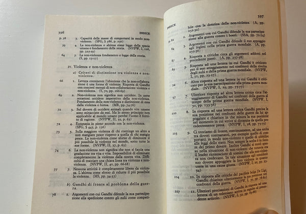 Gandhi - Teoria e pratica della non violenza