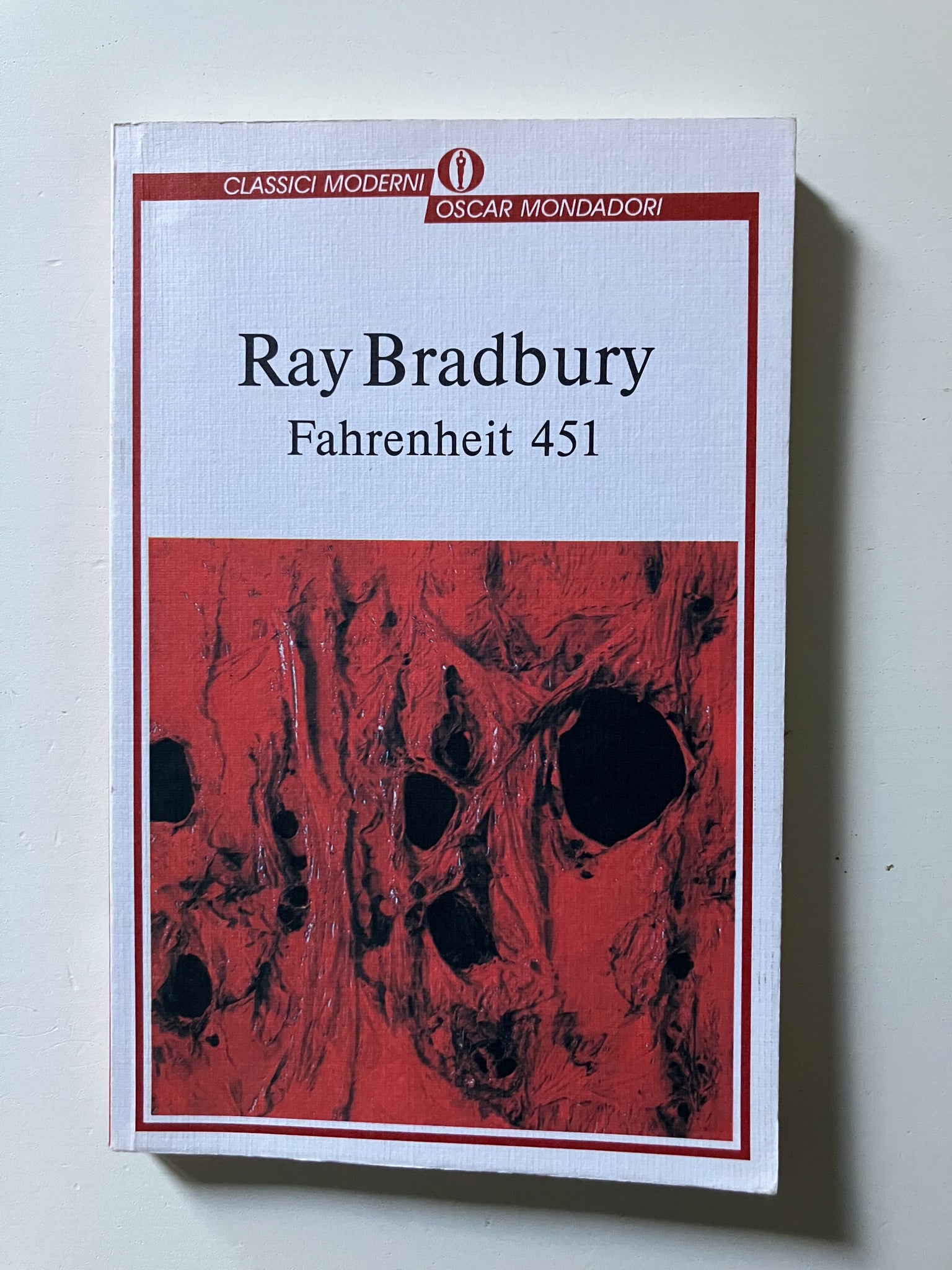Ray Bradbury - Fahrenheit 451 – piudiunlibro