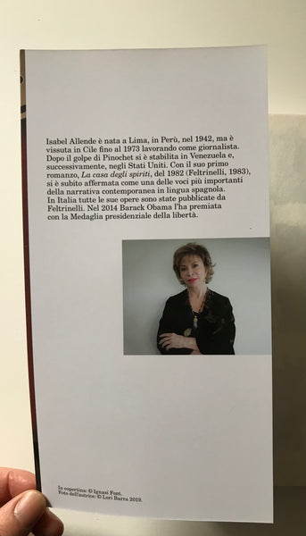 Isabel Allende -Lungo petalo di mare